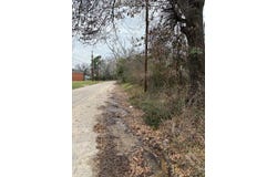 619 Orton St., Nacogdoches, TX 75961