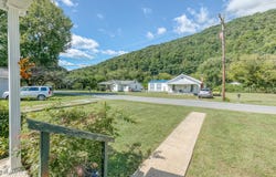 1112 S Buffalo Street, Erwin, TN 37650