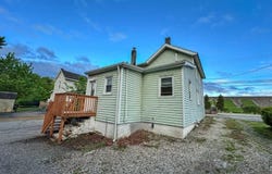 748 Ringwood Ave, Wanaque Boro, NJ 07465-1506