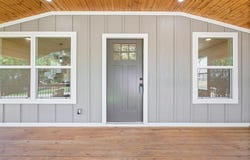 104 E Paine Avenue, Comanche, TX 76442