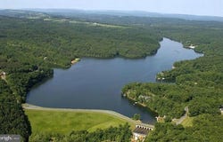 1304 LAKEVIEW DRIVE, CROSS JUNCTION, VA 22625
