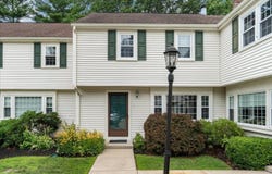 801 Washington St, Pembroke, MA 02359