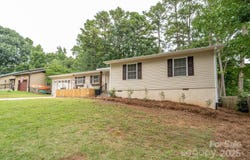 1165 Molokai Drive, Tega Cay, SC 29708