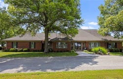 21985 KS-152 Highway, Lacygne, KS 66040