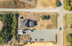 87142 VESTA LN, Bandon, OR 97411