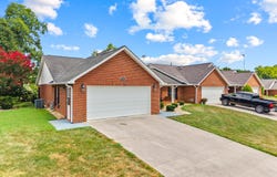 1052 Patriots Landing, Dandridge, TN 37725