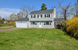 41 Gail Drive, North Haven, CT 06473