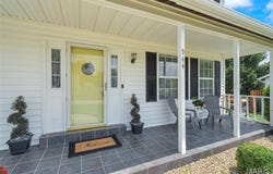 944 Lands End Circle, St Charles, MO 63304