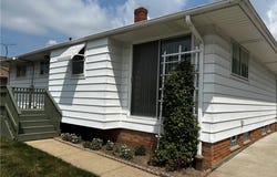 15512 Shirley Avenue, Maple Heights, OH 44137