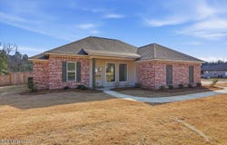 207 NW Dolly Lane, Magee, MS 39111