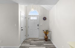5041 Countess Drive, Columbus, IN 47203