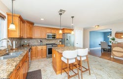 70 Harding Ave, Clark Twp., NJ 07066-2539