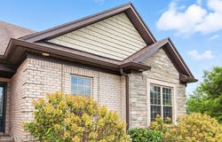 86 Beacon Hill Ln, Fisherville, KY 40023