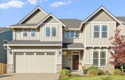 519 N EAGLE St, Newberg, OR 97132