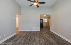 13500 Greystone Ave, Louisville, KY 40272