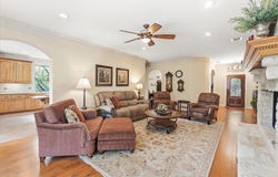 801 Rainbows End Rd, Wimberley, TX 78676