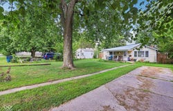 209 Bishop Street, Mooresville, IN 46158