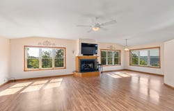 112 Stoney Ridge Drive, Forsyth, MO 65653