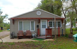 121 3rd Cottonwood Grove, Glendive, MT 59330
