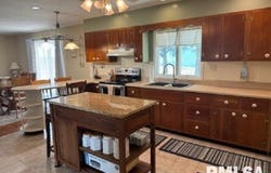 2511 ARNOLD Road, Jacksonville, IL 62650