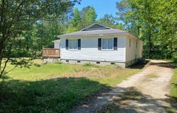 202 A L Banks Lane, Trenton, NC 28585