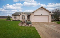108 Kincora, Bucyrus, OH 44820