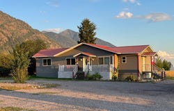680 Kelley Road, Columbia Falls, MT 59912