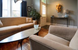 2747 Russell Boulevard, St Louis, MO 63104