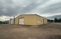 206 2nd Avenue, Toledo, IA 52342