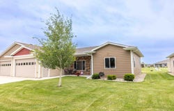 1716 Miller Lane, Aberdeen, SD 57401