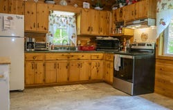 42 Oneida Lane, Jay, NY 12941