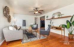 723 4th Ave N, Nampa, ID 83687-3003