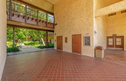 44725 W 10th Street, Lancaster, CA 93534