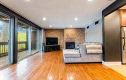 5537 E Lake Drive, Lisle, IL 60532