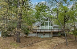 203 Lakewood Circle, Holly Lake Ranch, TX 75765