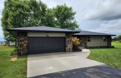 933 Porter Crossing Road, Fordland, MO 65652