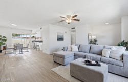 4713 W NORTHERN Avenue, Glendale, AZ 85301