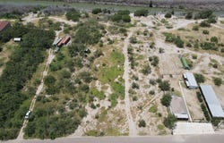 471 Riverside Dr, Eagle Pass, TX 78852