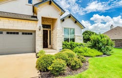 1421 Nature View LOOP, Driftwood, TX 78619