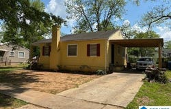 705 40TH STREET, FAIRFIELD, AL 35064