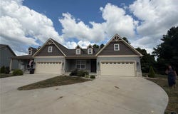 4824 Azalea Place, Godfrey, IL 62002