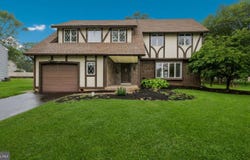 1813 ROAN DR, WARRINGTON, PA 18976