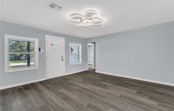 301 E Craven Avenue, Lacy Lakeview, TX 76705