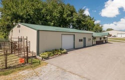 1302 W US Highway 71, Savannah, MO 64485