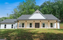 2716 Taylorsville, Taylorsville, GA 30178
