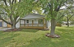 3 Park Ct, Valley Center, KS 67147