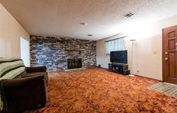 1319 N Cook, Cordell, OK 73632