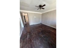 1746 E Goulson Avenue, Hazel Park, MI 48030