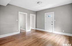 2166 S 13TH Street, Springfield, IL 62703