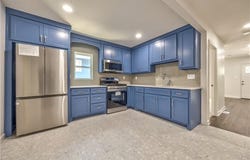 1426 S HOME Avenue, Independence, MO 64052